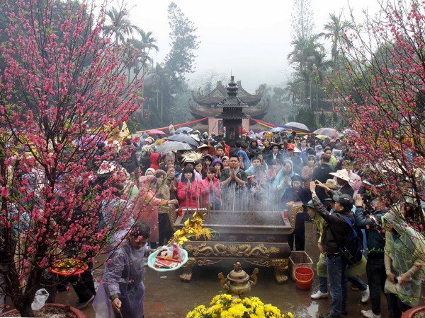 Lễ hội chùa Hương