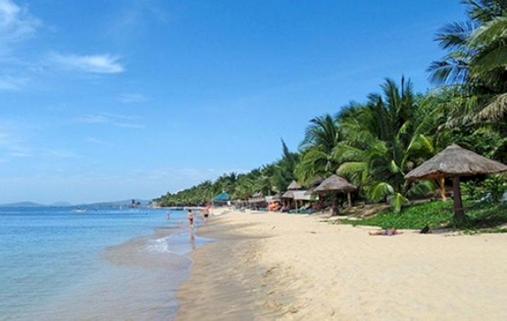 An Bàng được trang du lịch TripAdvisor đánh giá là một trong 25 bãi biển đẹp nhất thế giới