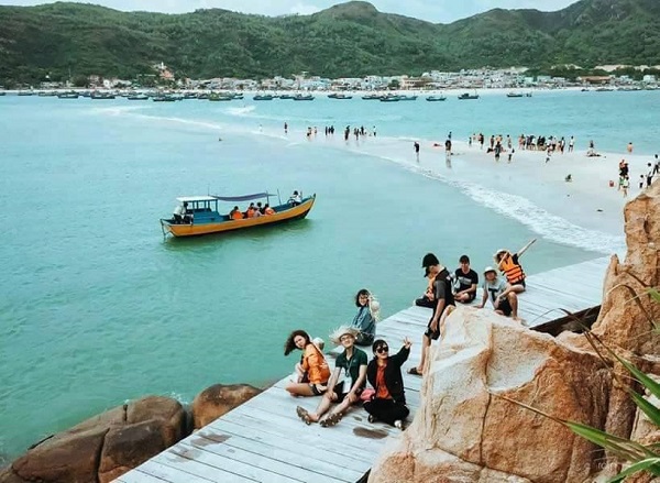 đặt vé máy bay giá rẻ đi Quy Nhơn