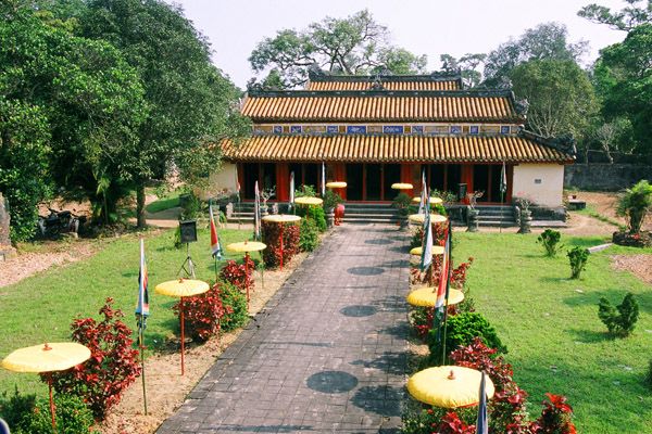 Vé máy bay đi Huế Vietjet