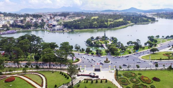 Vé máy bay đi Đà Lạt bao nhiêu tiền