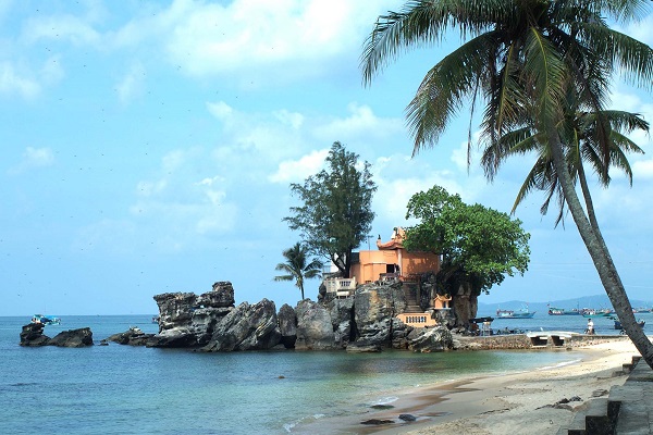 Vé máy bay giá rẻ đi đảo ngọc Phú Quốc