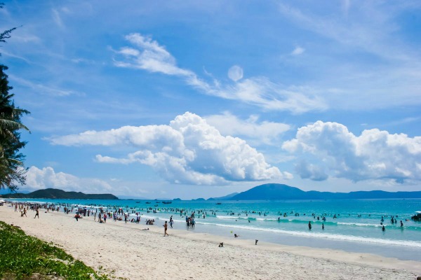 Vé máy bay giá rẻ đi Đà Nẵng