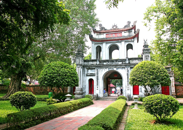 Vé máy bay từ TPHCM đi Hà Nội