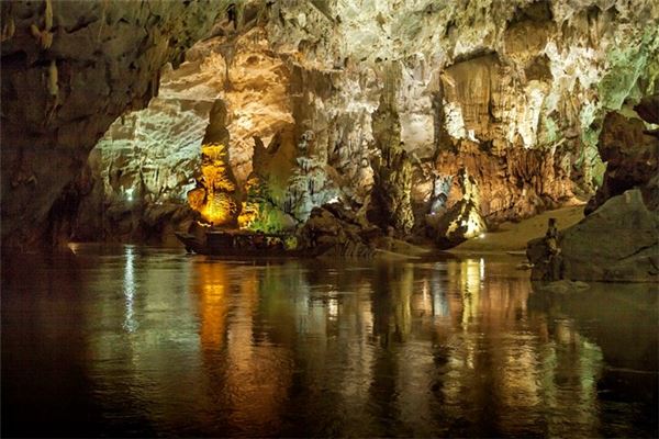 Săn vé máy bay giá rẻ đi Thanh Hóa