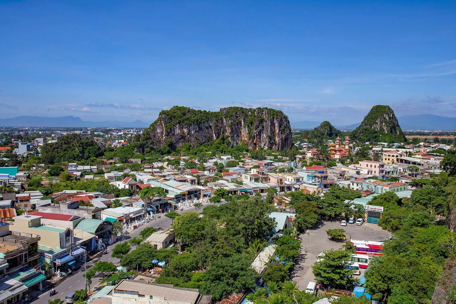 Vẻ đẹp huyền bí của Ngũ Hành Sơn